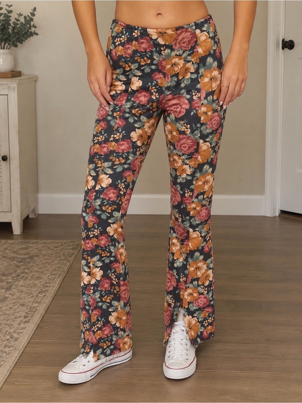 Faux suede fall color floral pattern fitted pant XS